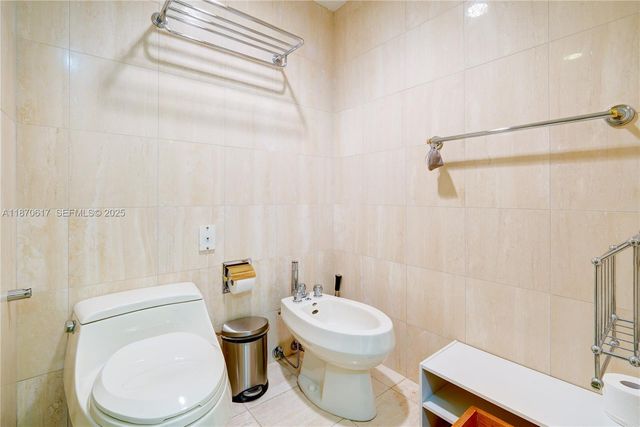 2000 Island Boulevard 710, Aventura, FL 33160
