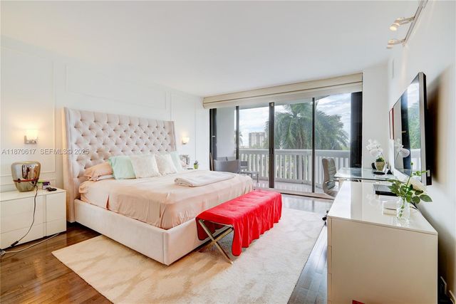 2000 Island Boulevard 710, Aventura, FL 33160