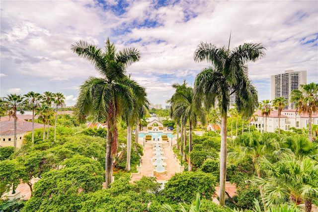 2000 Island Boulevard 710, Aventura, FL 33160