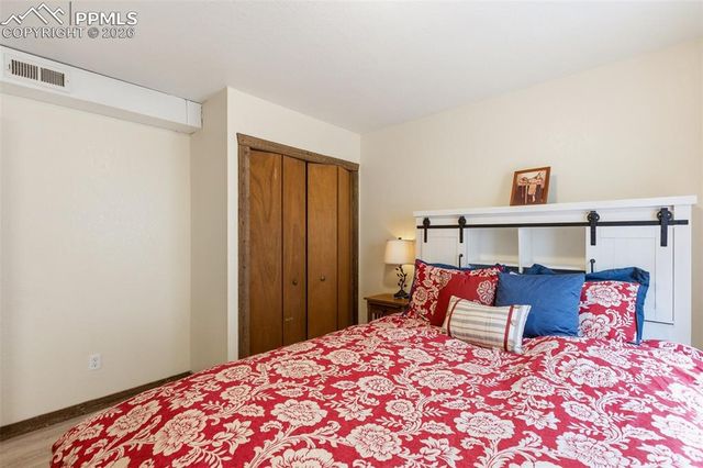 200 Sun Ridge Court, Woodland Park, CO 80863