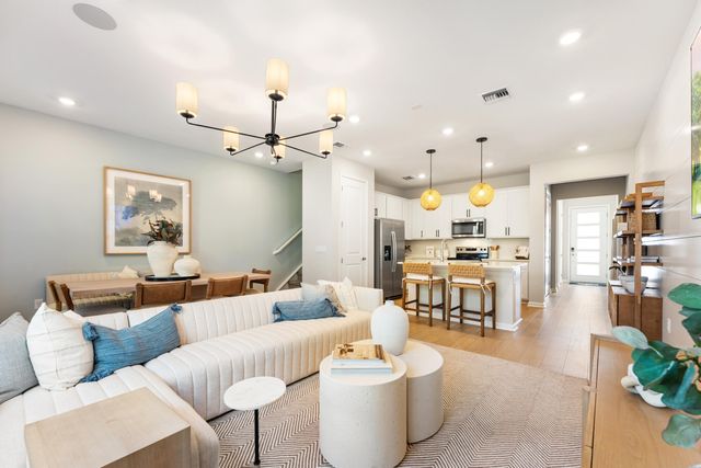 4333 Efendi Drive, Lantana, FL 33462