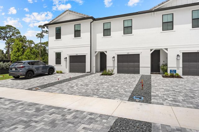 4333 Efendi Drive, Lantana, FL 33462