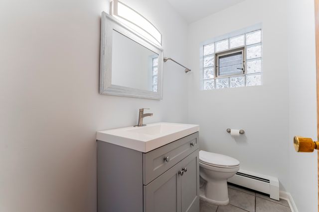 4936 N Marmora Avenue 1, Chicago, IL 60630