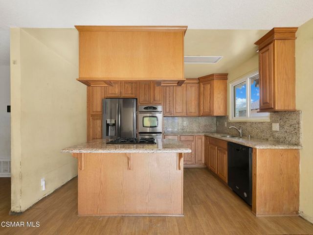 22726 Marlin Place, West Hills, CA 91307