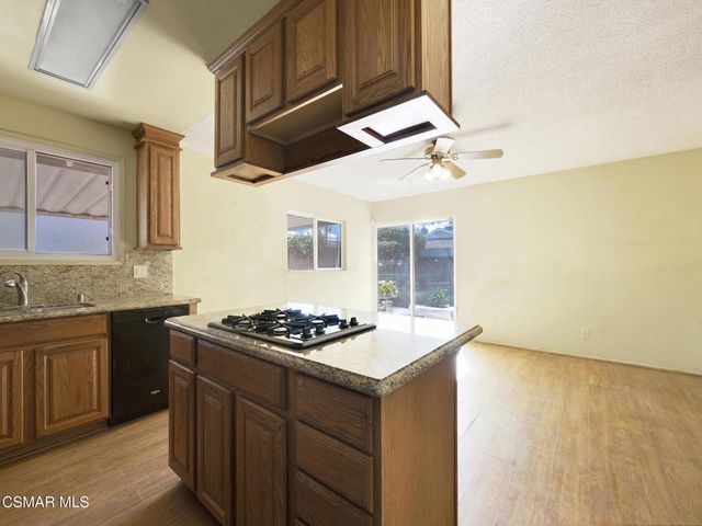 22726 Marlin Place, West Hills, CA 91307