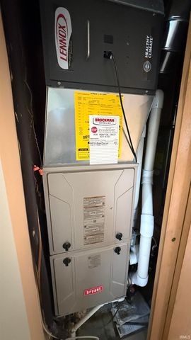 1312 Deveron Drive, New Haven, IN 46774