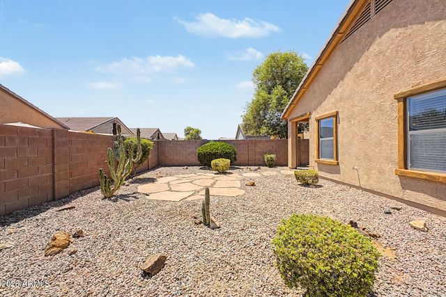42509 W MONTEVERDE Drive, Maricopa, AZ 85138