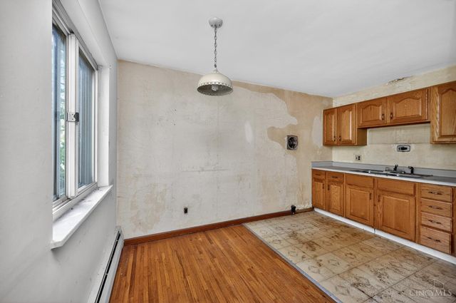 2824 Lafeuille Avenue, Cincinnati, OH 45211