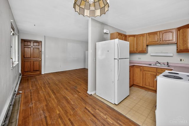 2824 Lafeuille Avenue, Cincinnati, OH 45211