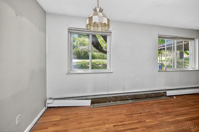 2824 Lafeuille Avenue, Cincinnati, OH 45211
