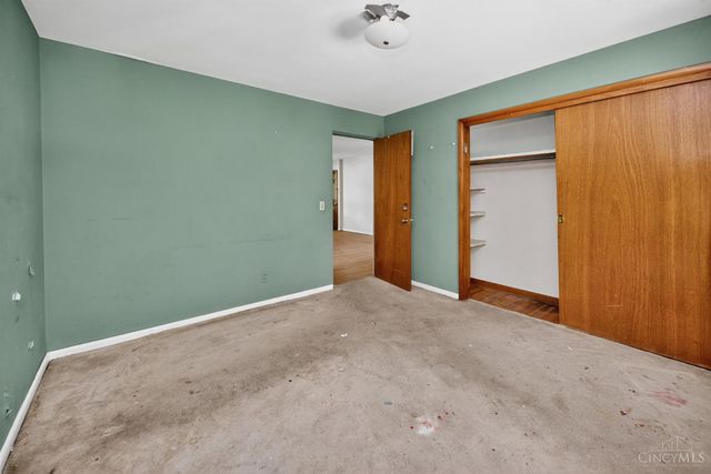 2824 Lafeuille Avenue, Cincinnati, OH 45211