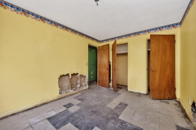 2824 Lafeuille Avenue, Cincinnati, OH 45211