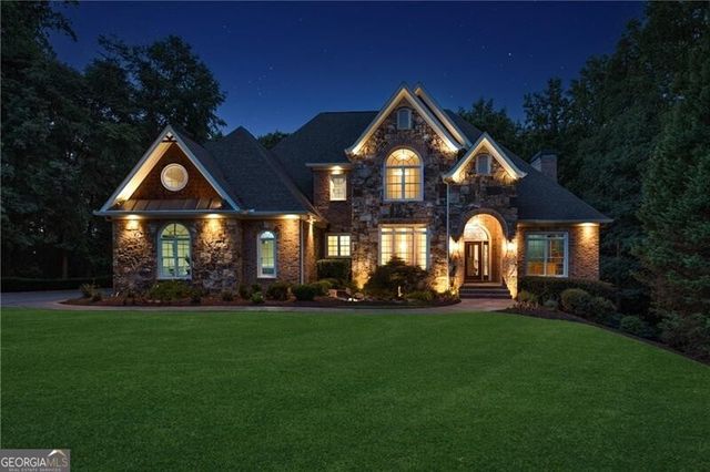2140 Tee Drive, Braselton, GA 30517