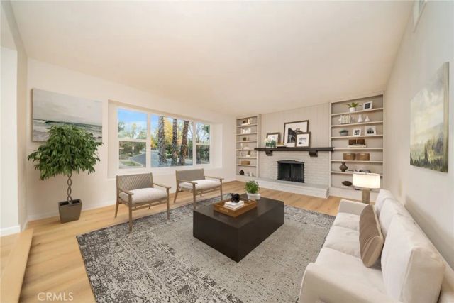 895 Huston Drive, Riverside, CA 92507