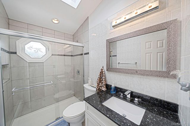 7 Betsy Drive, West Sayville, NY 11796