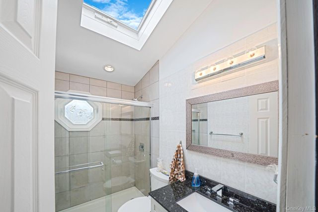 7 Betsy Drive, West Sayville, NY 11796