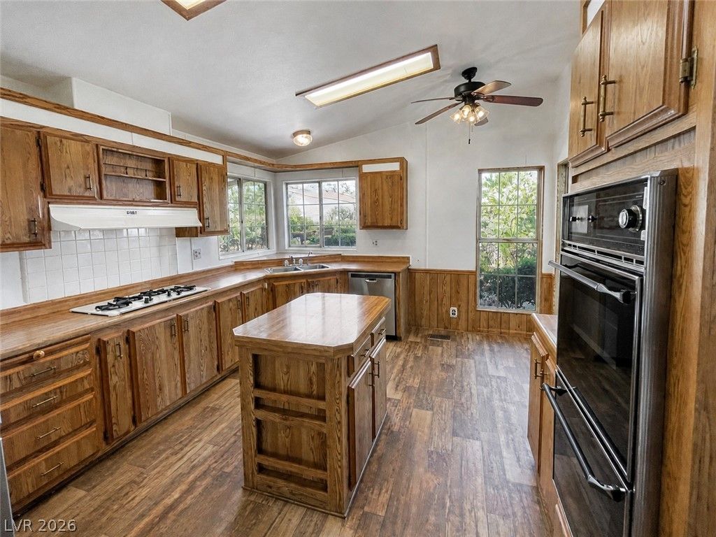 595 Lake Michigan Lane, Boulder City, NV 89005 — photo 5