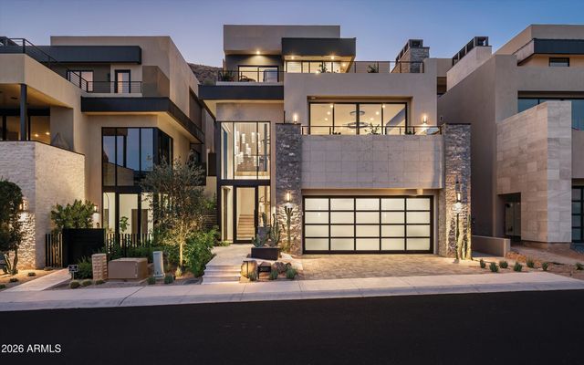 5020 N ASCENT Drive, Scottsdale, AZ 85251