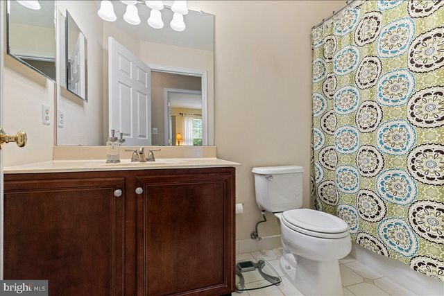 36 BLACKSTONE DR, Princeton, NJ 08540