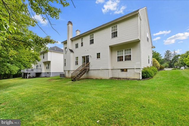 36 BLACKSTONE DR, Princeton, NJ 08540