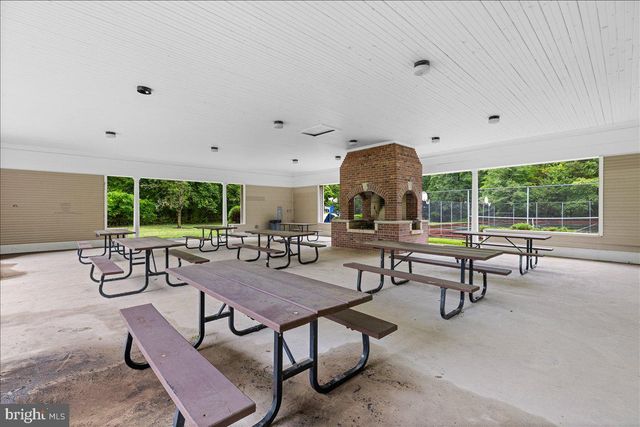 36 BLACKSTONE DR, Princeton, NJ 08540