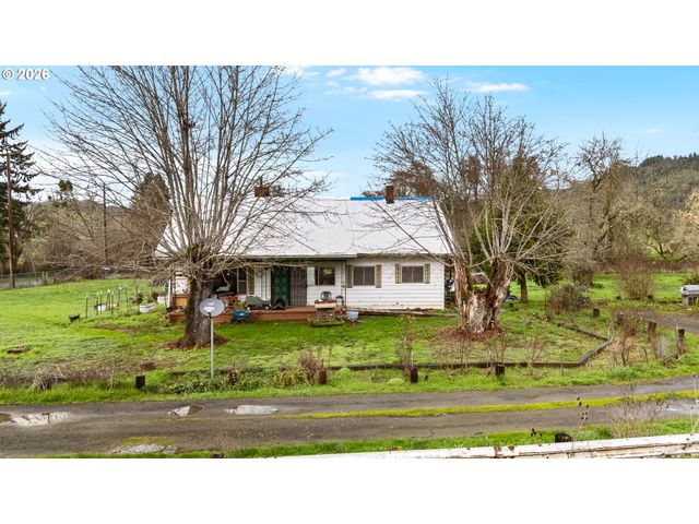 383 BRUMBACH Rd, Roseburg, OR 97470