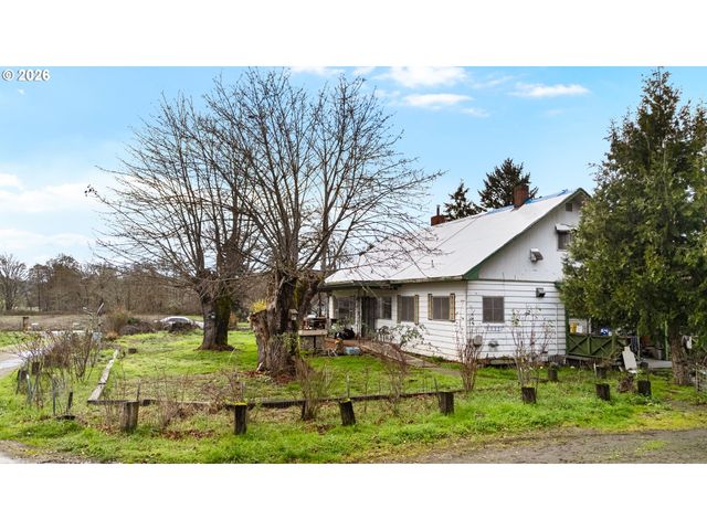 383 BRUMBACH Rd, Roseburg, OR 97470