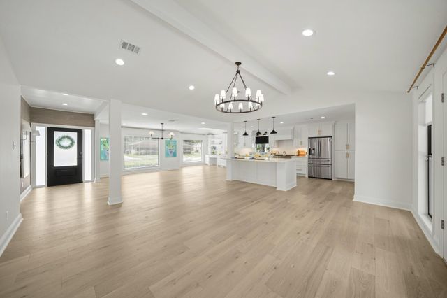 10614 Riverview Drive, Houston, TX 77042