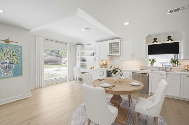 10614 Riverview Drive, Houston, TX 77042