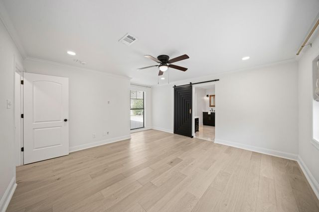 10614 Riverview Drive, Houston, TX 77042