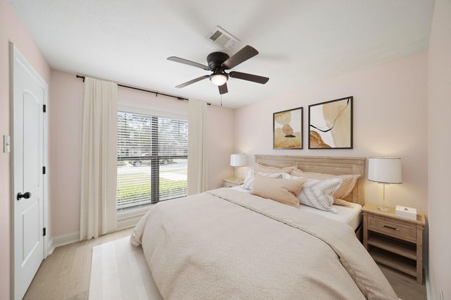 10614 Riverview Drive, Houston, TX 77042