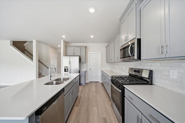 103 Gibbon Way, Gray Court, SC 29645