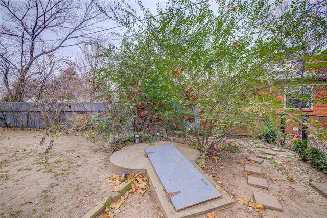 1410 Huntington Way, Norman, OK 73069