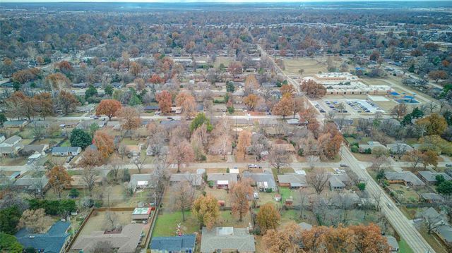 1410 Huntington Way, Norman, OK 73069