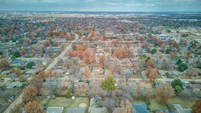 1410 Huntington Way, Norman, OK 73069