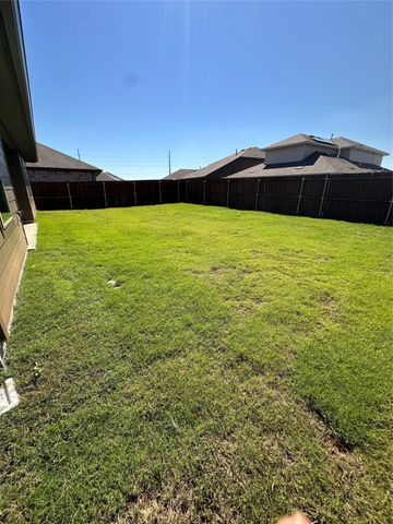 5131 Eden Point Drive, Denton, TX 76207