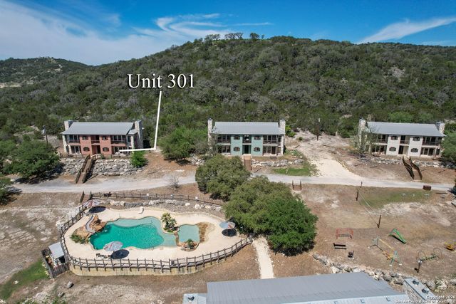 23525 N US Highway 83 Unit 301, Concan, TX 78838