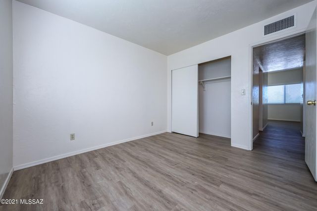 312 E 24th St Apt 4, Tucson, AZ 85713