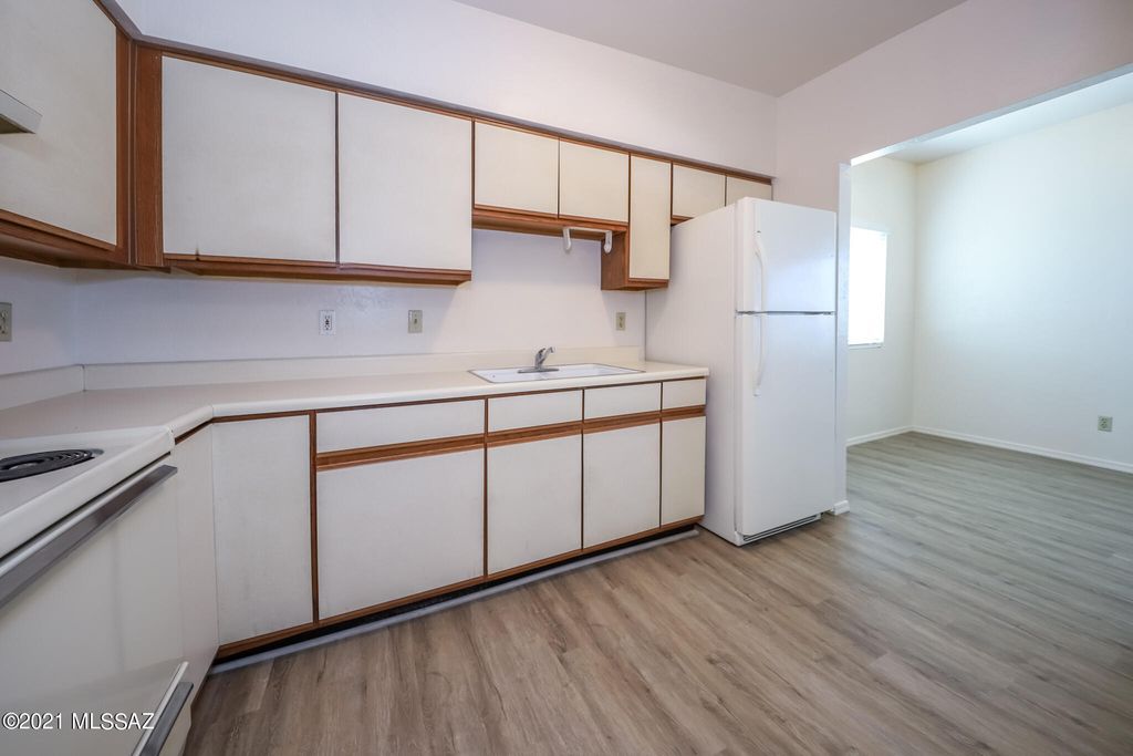 312 E 24th St Apt 4, Tucson, AZ 85713