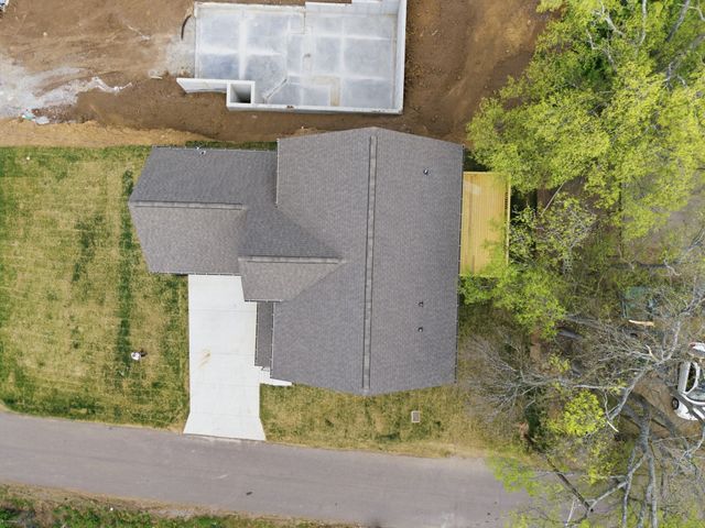 2401 Grover St, Nashville, TN 37207