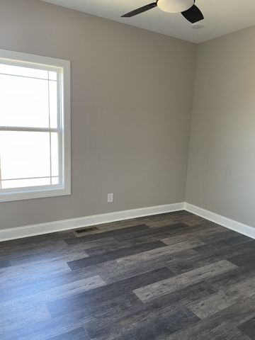 292 Hidden Hills Lane, Summertown, TN 38483