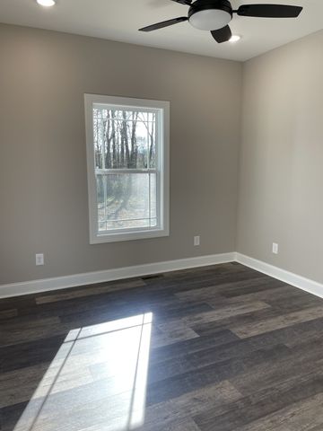 292 Hidden Hills Lane, Summertown, TN 38483