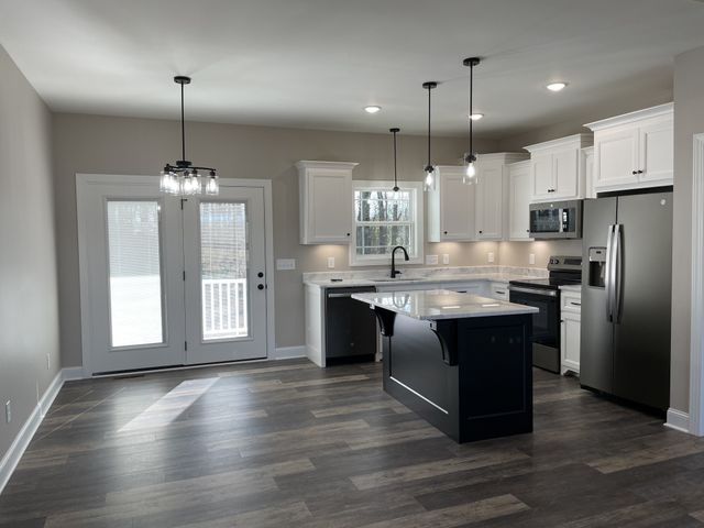 292 Hidden Hills Lane, Summertown, TN 38483