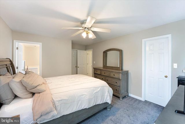 9811 RAMSAY DR, Fredericksburg, VA 22408