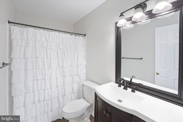 9811 RAMSAY DR, Fredericksburg, VA 22408
