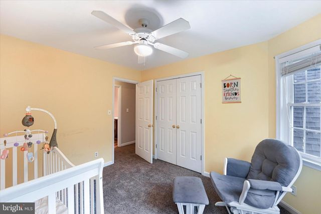 9811 RAMSAY DR, Fredericksburg, VA 22408