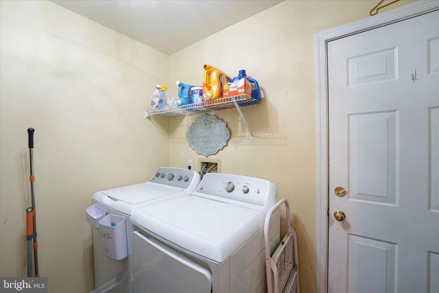 9811 RAMSAY DR, Fredericksburg, VA 22408