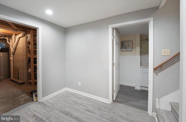 9811 RAMSAY DR, Fredericksburg, VA 22408