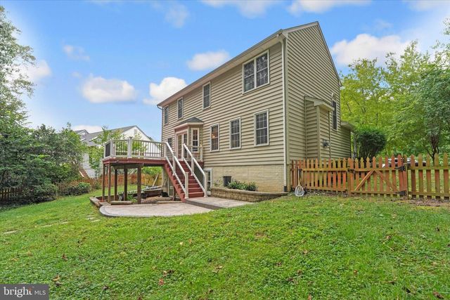 9811 RAMSAY DR, Fredericksburg, VA 22408