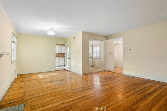 14757 Hartland, Van Nuys, CA 91405
